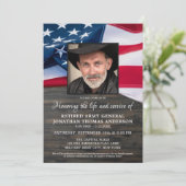 Feier der amerikanischen Militärflagge Einladung (Stehend Vorderseite)