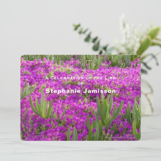 Feier des Lebens, Eisblumen, violette Pflanze Einladung (Stehend Vorderseite)