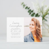 Feier ihres wunderbaren Lebens Modernes Foto Einladung (Stehend Vorderseite)