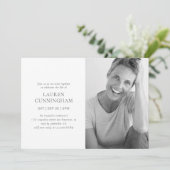 Feier zum Leben Einfaches Modernes Minimalistische Einladung (Stehend Vorderseite)