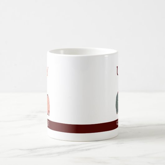 Feierliche Feier mit dem Gewinner des Ugly Sweater Kaffeetasse (Mittel)