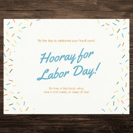 Feierliche Feierlichkeiten zum Festtag der Arbeit Feiertagspostkarte