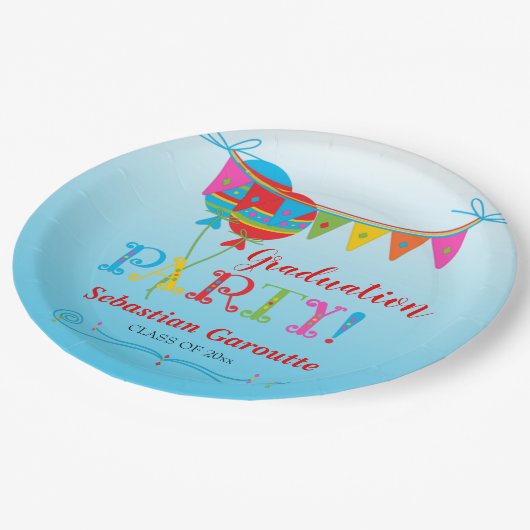 Feierliche Graduierungsparty Pappteller (Schrägansicht)