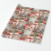 Feierliche Katzen in Weihnachtsmannmützen und Gesc Geschenkpapier (Ungerollt)