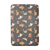 Feierliche Katzen mit Lichterweihnachtsmuster Badematte (Vorderseite Vertikal)