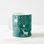 Feierliche rote Weihnachten, Winterwald. Kaffeetasse (Vorderseite Links)