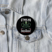 Feierliche Wahlen 2024 Cthulhu für den Präsidenten Button (Beispiel)