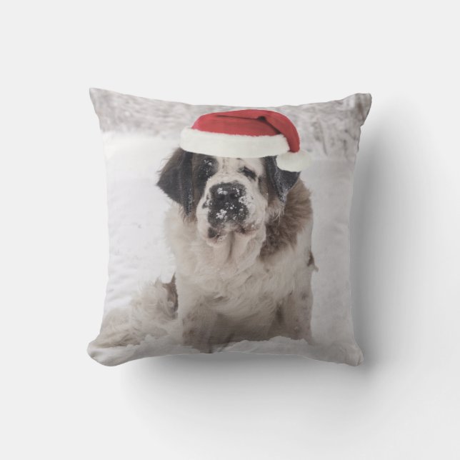 Feierlicher Hund mit Weihnachtsmannmütze Kissen (Vorderseite)
