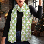 Feierlicher Winterurlaub im Grünen Schneemannsmust Schal<br><div class="desc">Genießen Sie den Urlaubssinn mit diesem bezaubernden grünen Winterschal mit einem bezaubernden Schneemodell. Dieses Design ist perfekt geeignet, um Ihrem saisonalen Schrank eine spielerische, aber festliche Touch hinzuzufügen. Freuen Sie sich auf fröhliche Schneemänner vor einem lebendigen grünen Hintergrund. Egal ob Sie sich für eine Ansammlung im Urlaub anziehen oder sie...</div>
