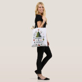 Feierliches fröhliches und helles Weihnachtsbaumde Tasche (Am Model)