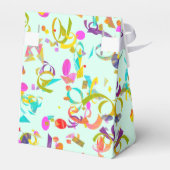 Feierlichkeiten farbenfrohe Confetti über Grün Geschenkschachtel (Rückseite)