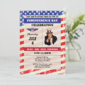 Feierlichkeiten zum Unabhängigkeitstag laden ein.  Einladung (Stehend Vorderseite)