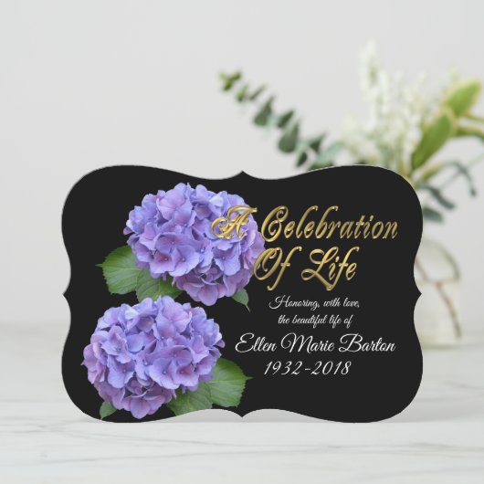Feiern des Lebens Einladung Hydrangea-Blume (Stehend Vorderseite)