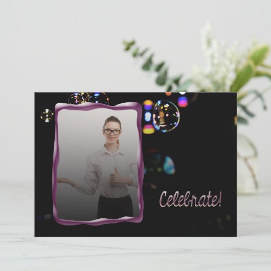 Feiern einer Werbeaktion oder eines Ereignisses Einladung (Stehend Vorderseite)