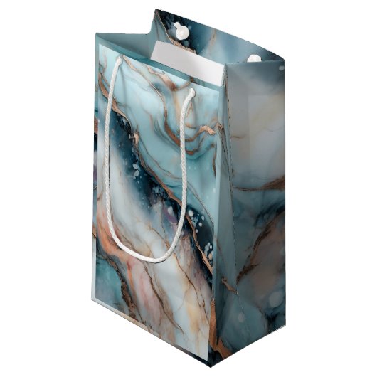 Feiern Kleine Geschenktüte (Vorderseite Schrägansicht)