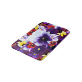 Feiern mit Mehrfarbigen Stiefmütterchen, Badematte (Schrägansicht)