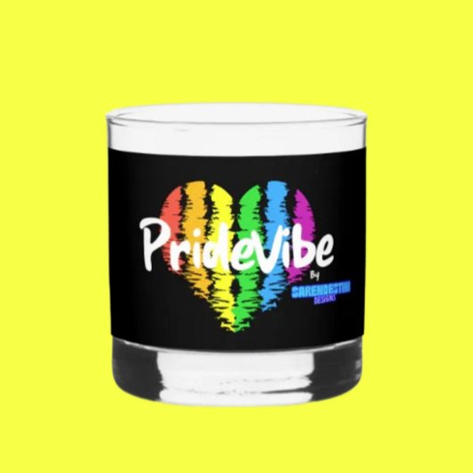 Feiern mit Regenbogenherz: PrideVibe Whiskyglas
