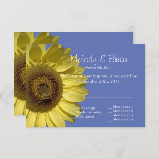 Feiern mit Sonnenblumen. Sommerhochzeit UAWG RSVP Karte (Vorne/Hinten)