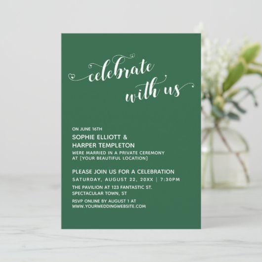 Feiern mit US Hearts Script Green Empfang Einladung (Stehend Vorderseite)