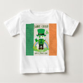Feiern Sie den St. Patrick's Day mit einer glückli Baby T-shirt (Vorderseite)