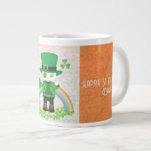 Feiern Sie den St. Patrick's Day mit einer glückli Jumbo-Tasse (Vorderseite Rechts)