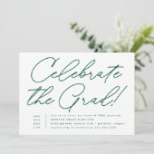 Feiern Sie die Grand Green Script Graduation Party Einladung (Stehend Vorderseite)