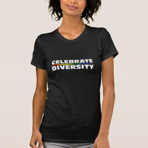 Feiern Sie Diversity-dunkle Damen bloßen Twofer T-Shirt