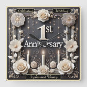 Feiern Sie einen schönen Moment zum ersten Jahrest Quadratische Wanduhr (Vorderseite)