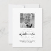 Feiern Sie ihr wunderbares Leben Modernes Gedenkmu Einladung (Vorderseite)