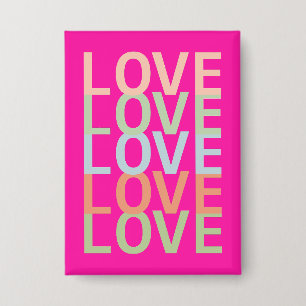 Feiern Sie Liebe im Stil mit unserer hellen "LIEBE Button