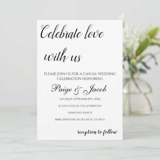 Feiern Sie Liebe mit uns Minimalistisch Lässige Ho Einladung (Stehend Vorderseite)