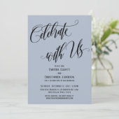 Feiern Sie mit uns entfertigen Skript Dusty Blue Einladung (Stehend Vorderseite)