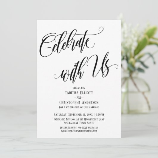 Feiern Sie mit uns Schwarz-weißes Skript Einladung (Stehend Vorderseite)