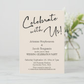 "Feiern Sie mit uns!" Simple Cream Wedding Party Einladung (Stehend Vorderseite)