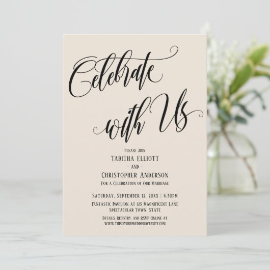 Feiern Sie mit unserer Skriptcreme Einladung (Stehend Vorderseite)