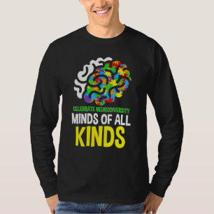 Feiern Sie Neurodivergenz von allen Freundinnen T-Shirt