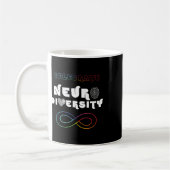 Feiern Sie Neurodiversitäts-Regenbogen-Unendlichke Kaffeetasse (Links)