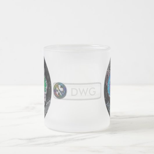 Feiern Sie Neurodiversity mit Monogramm Tasse (Mittel)