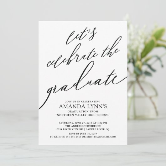 Feiern wir die Einladung des Graduate Abschluss (Stehend Vorderseite)