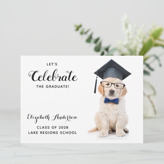 Feiern wir die Puppy Graduate Party Einladung (Stehend Vorderseite)