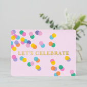 Feiern wir Pastel Pink Confetti Gold Folieneinladung (Stehend vorne)