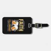 Feiern zum Glauben und zur Freundschaft - Oktoberf Gepäckanhänger (Vorderseite horizontal)