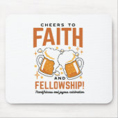 Feiern zum Glauben und zur Freundschaft - T-Shirt Mousepad (Vorne)