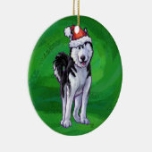 Feiernder Husky in Weihnachtsmannmütze auf Green Keramikornament (Rechts)