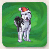 Feiernder Husky in Weihnachtsmannmütze auf Green Untersetzer (Vorderseite)
