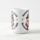 Feierndes Hühnchen - Neujahr 2024 Tasse (Mittel)