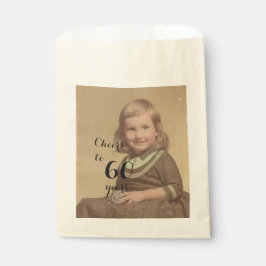 Feiert bis 60 Jahre! Birthday Foto Black Script Geschenktütchen