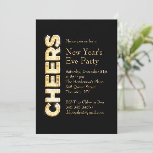 Feiert Silvesterabend-Party Einladung in Schwarz (Stehend Vorderseite)