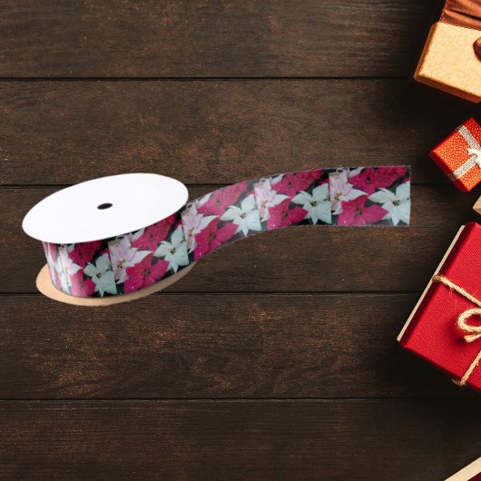Feiertag Poinsettias Floral Satinband