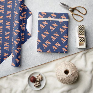 Feiertags-Navy-Orange-Scharfe-Monogramm-Initiale Geschenkpapier
